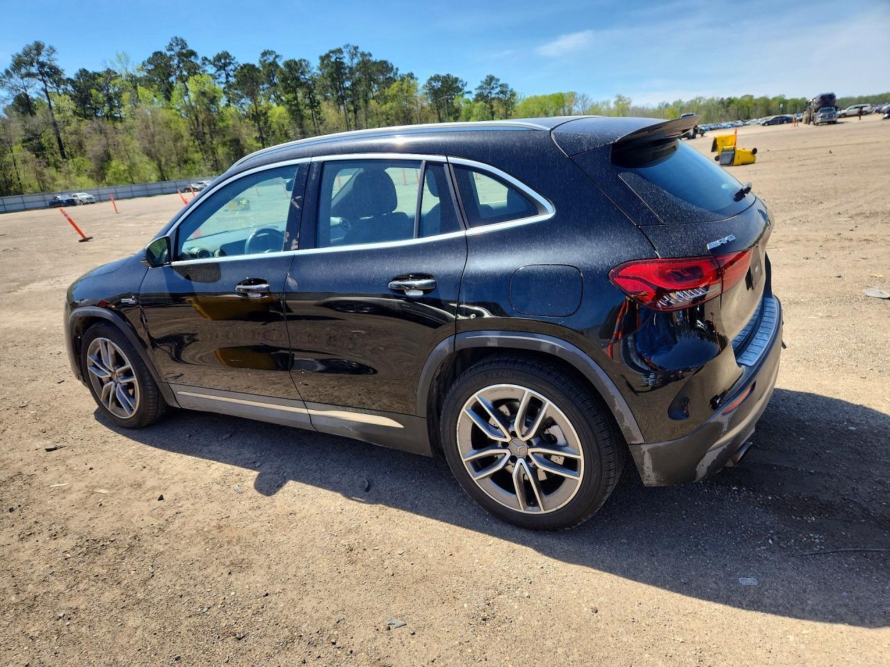 2021 Mercedes-Benz Gla 35 Amg - zdjęcie 2
