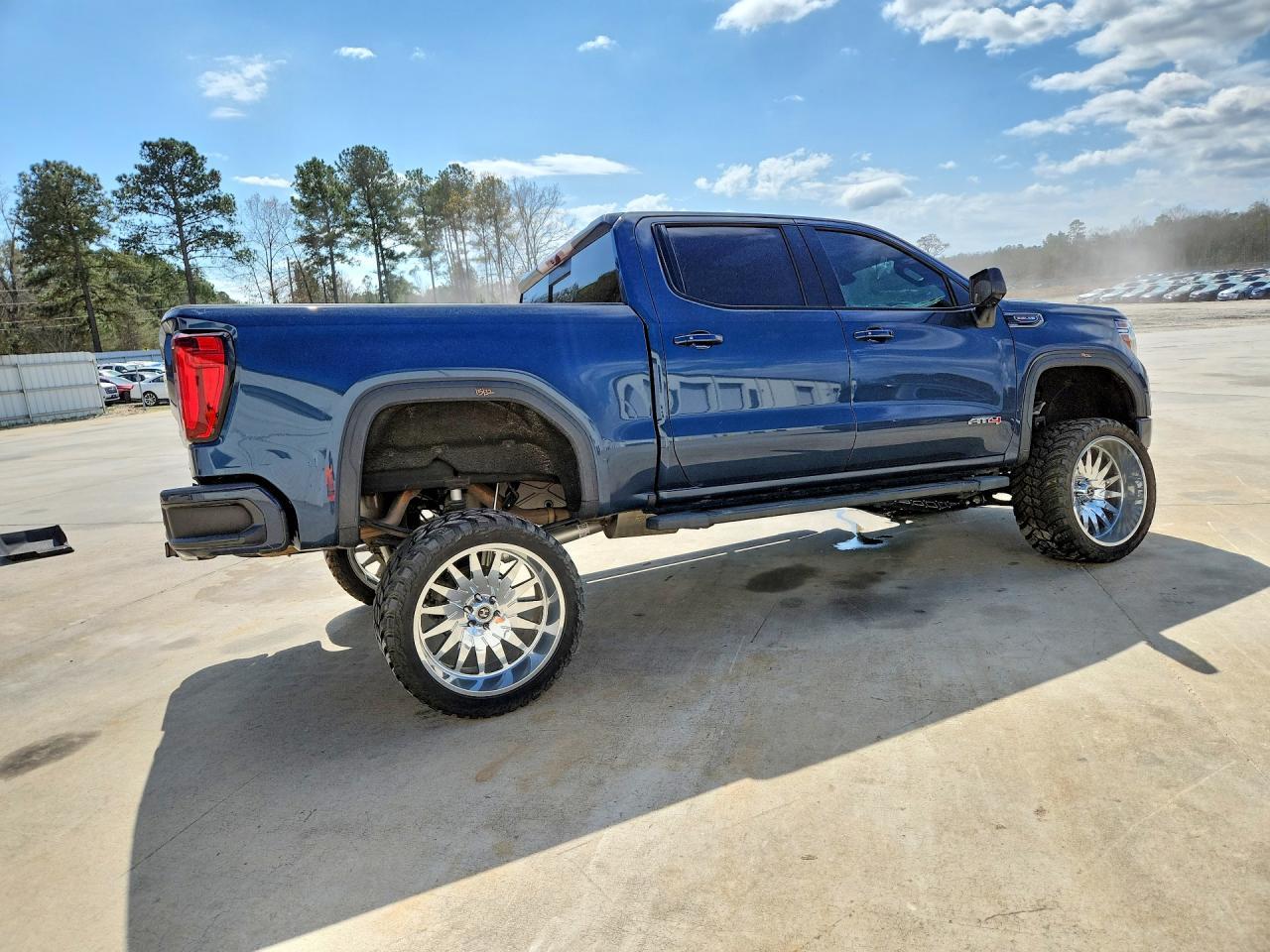 2020 GMC Sierra - zdjęcie 3