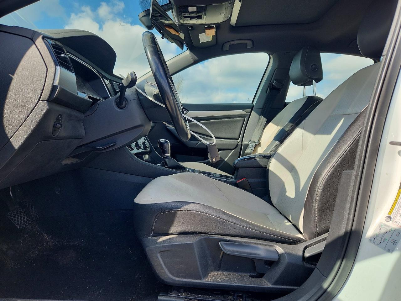 2019 Volkswagen Jetta S - zdjęcie 7