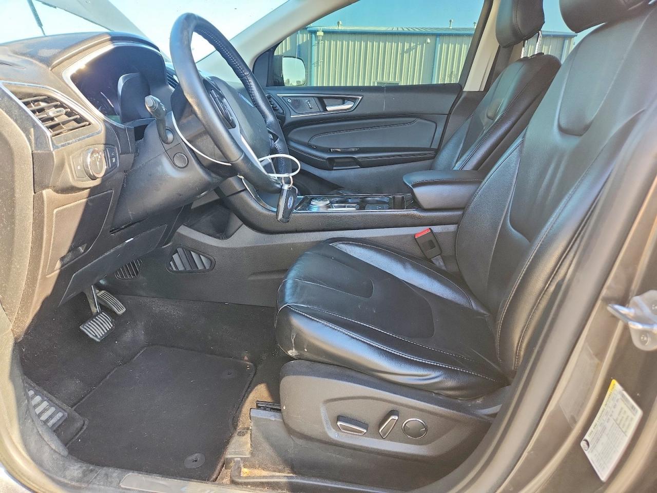 2019 Ford Edge Titanium - zdjęcie 7