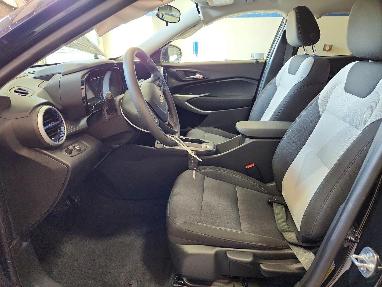 2024 Chevrolet Trax Ls - zdjęcie 7