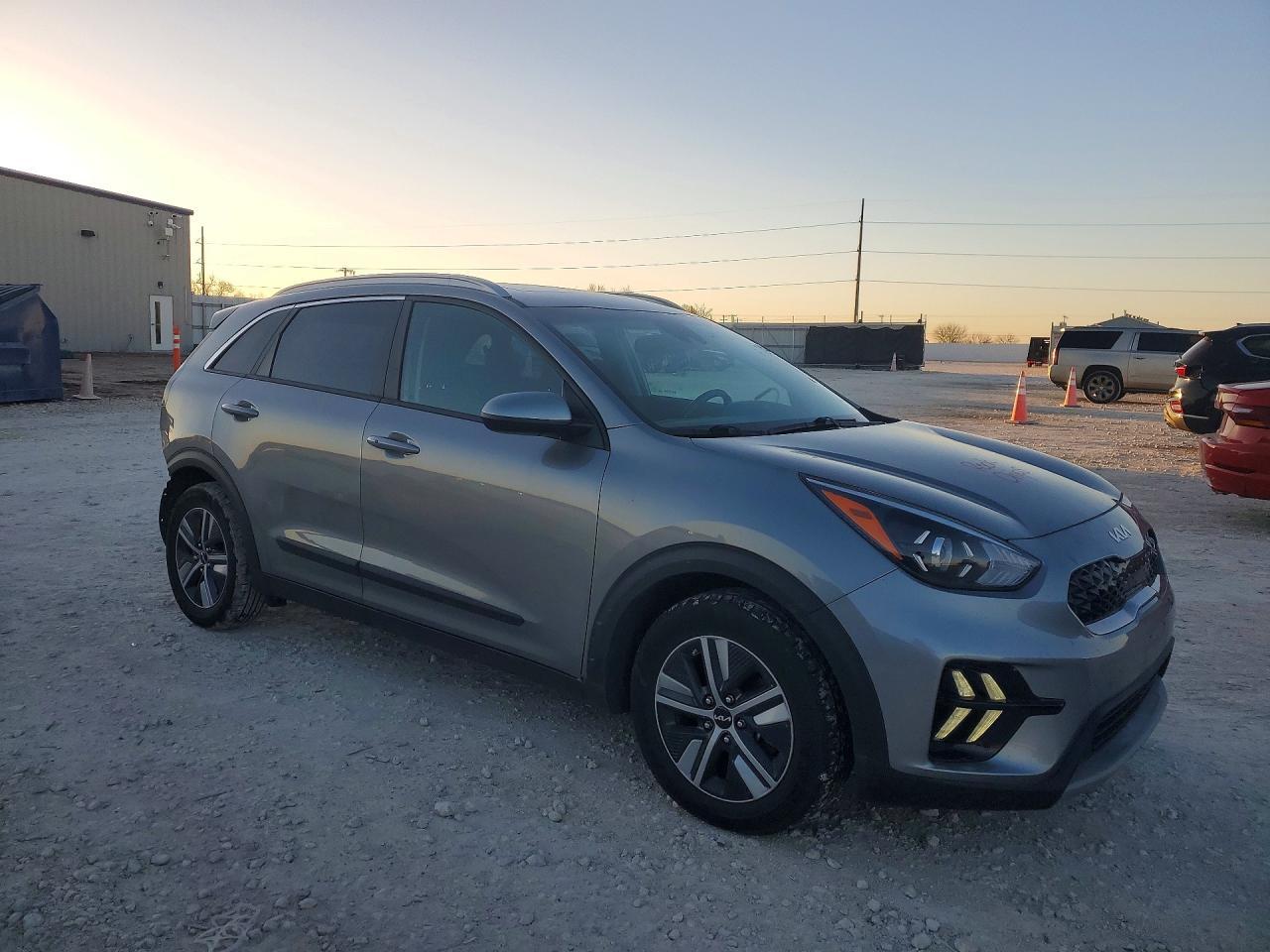 2022 Kia Niro Lxs Special Edition - zdjęcie 4