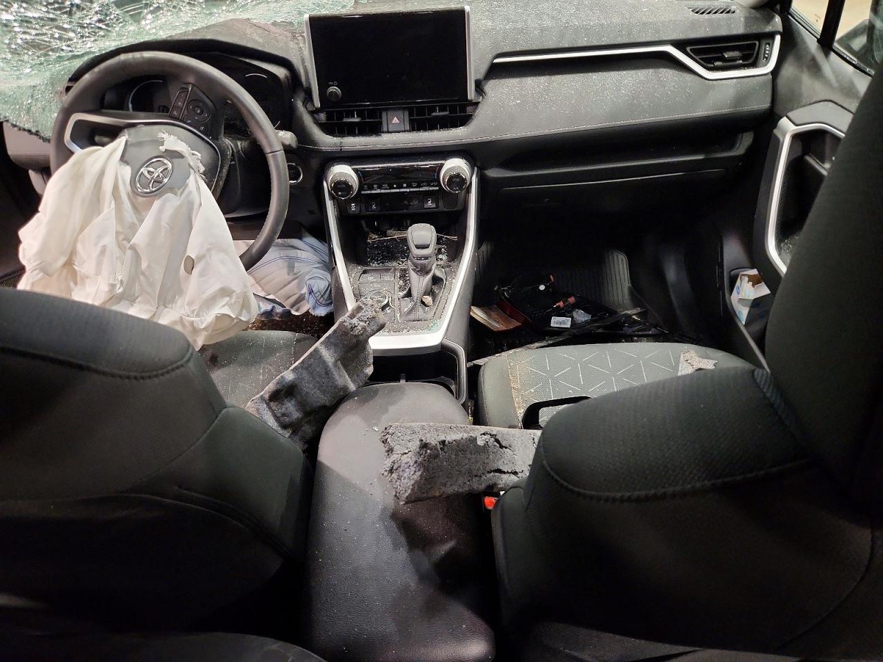 2024 Toyota Rava 4 - zdjęcie 8