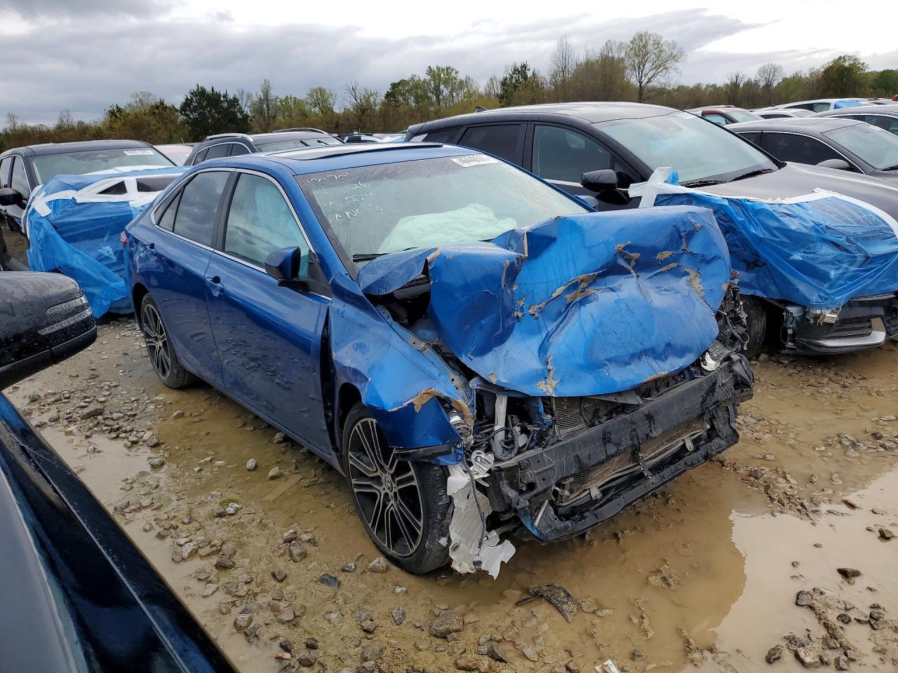 Toyota Camry - zdjęcie 4