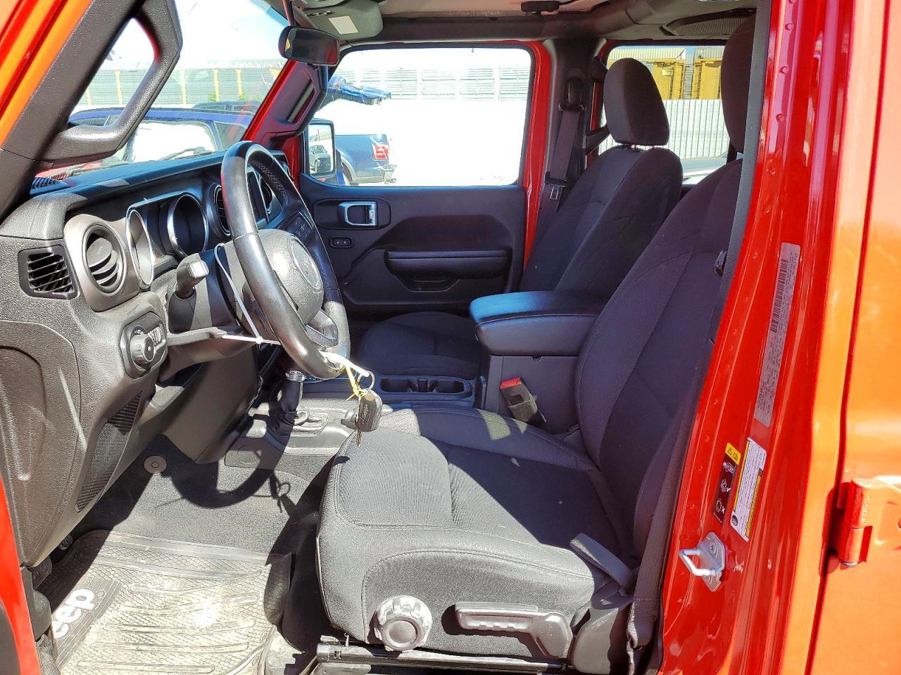 2020 Jeep Wrangler Unlimited Sport - zdjęcie 7