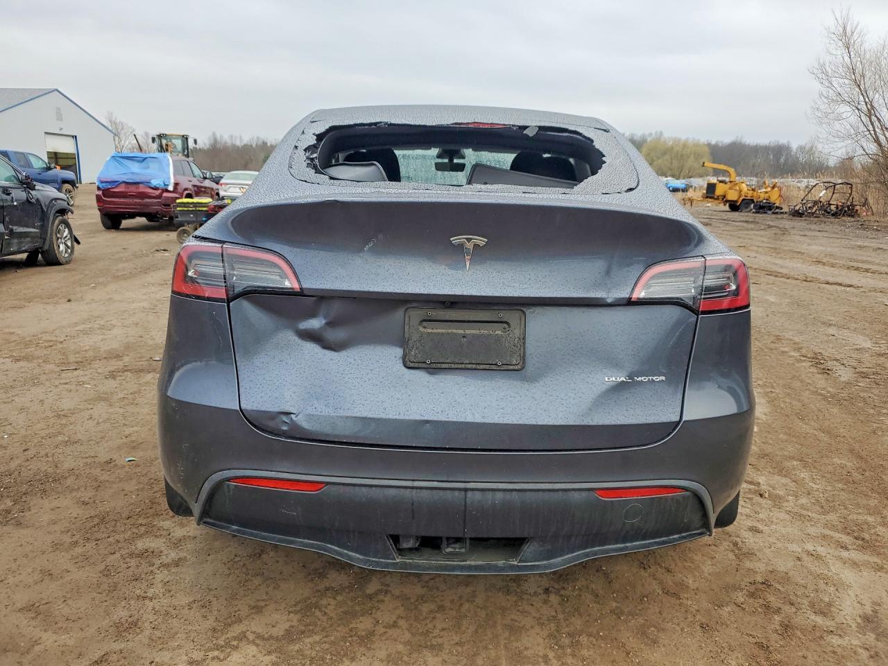 2023 Tesla Model Y - zdjęcie 6