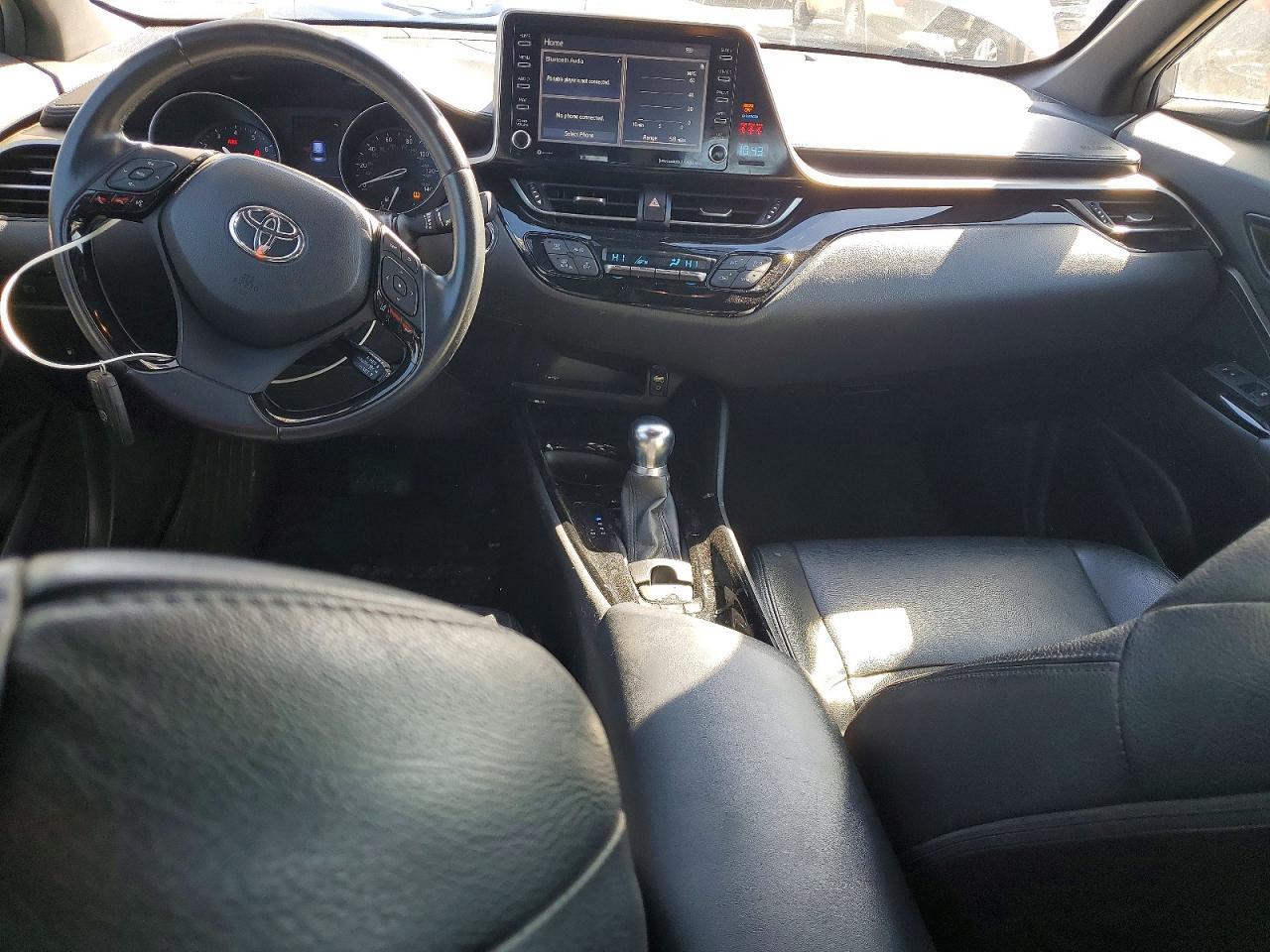 2019 Toyota C-Hr Xle - zdjęcie 8