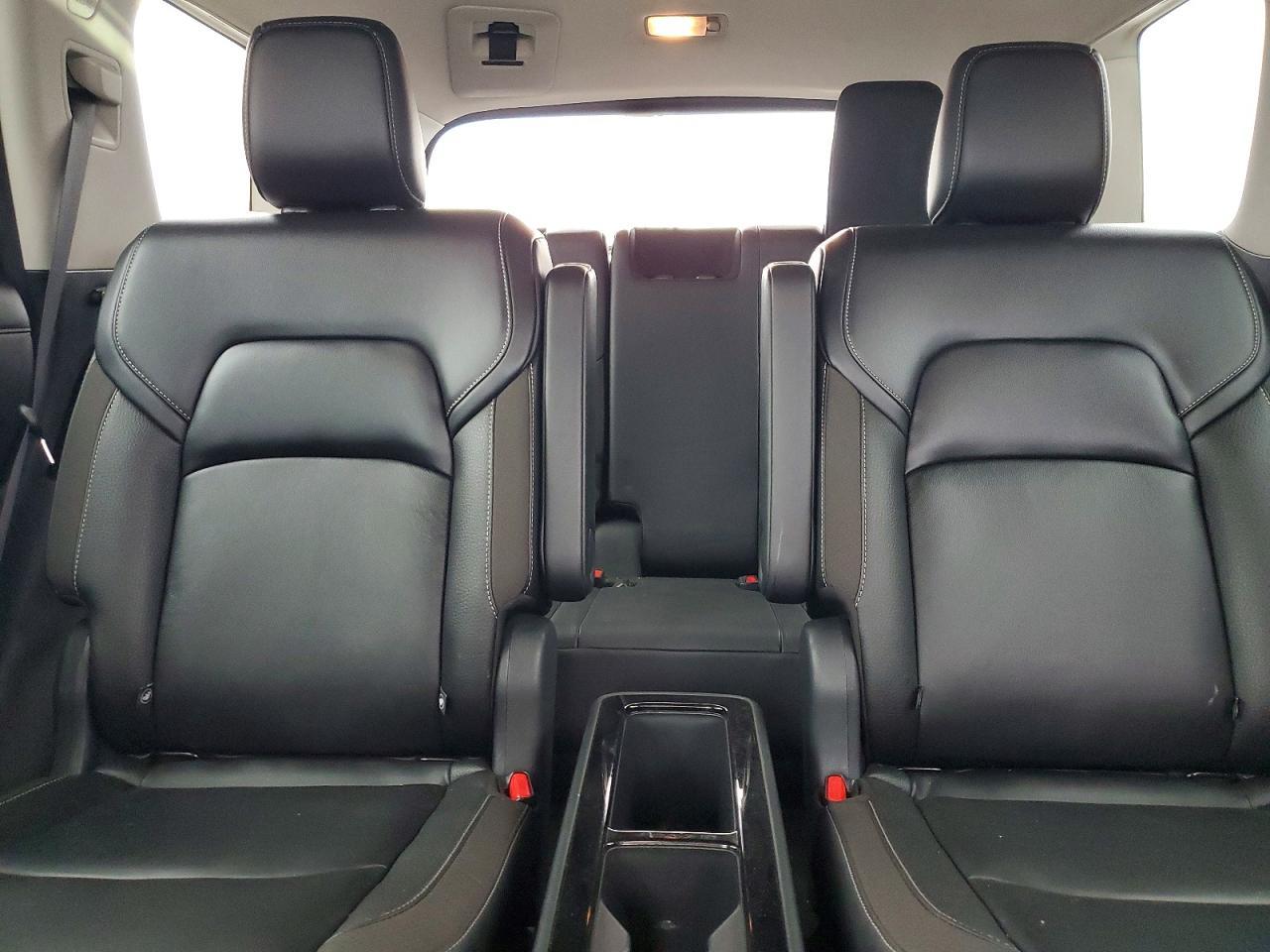 2023 Nissan Pathfinder Sl - zdjęcie 10