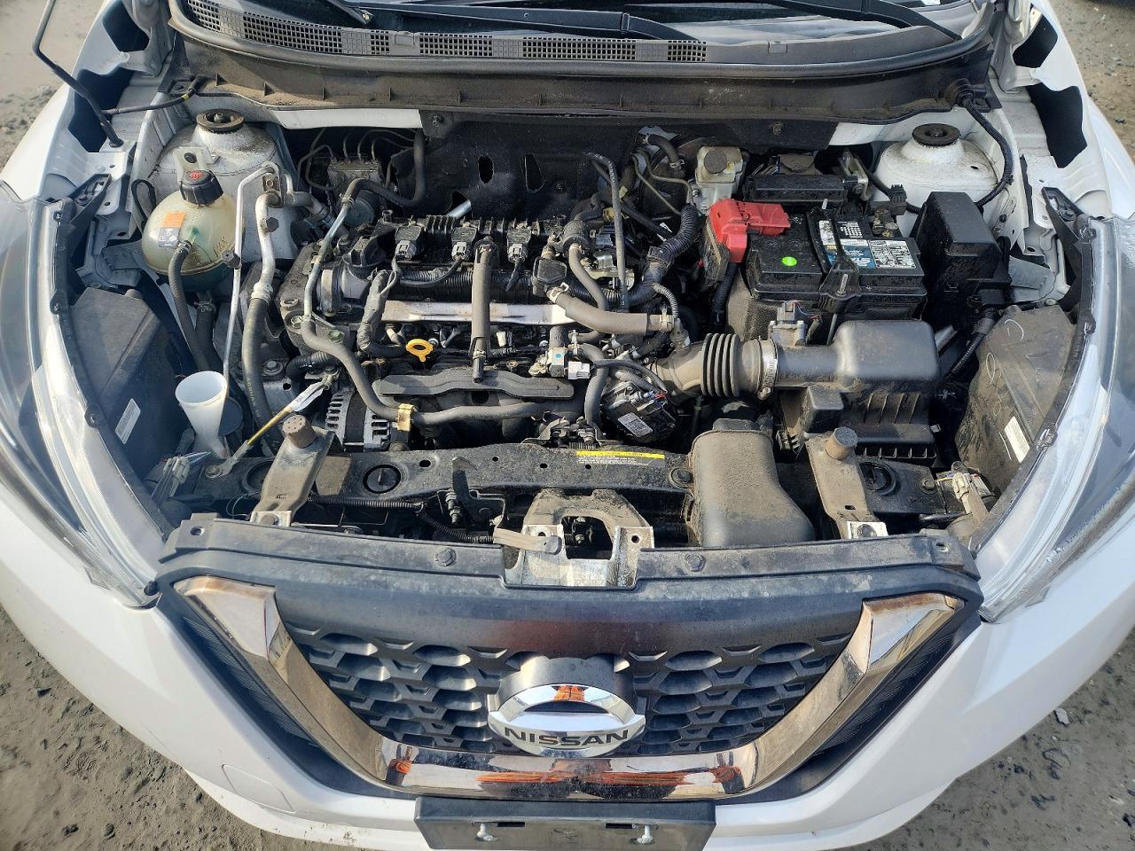 2020 Nissan Kicks Sr - zdjęcie 12