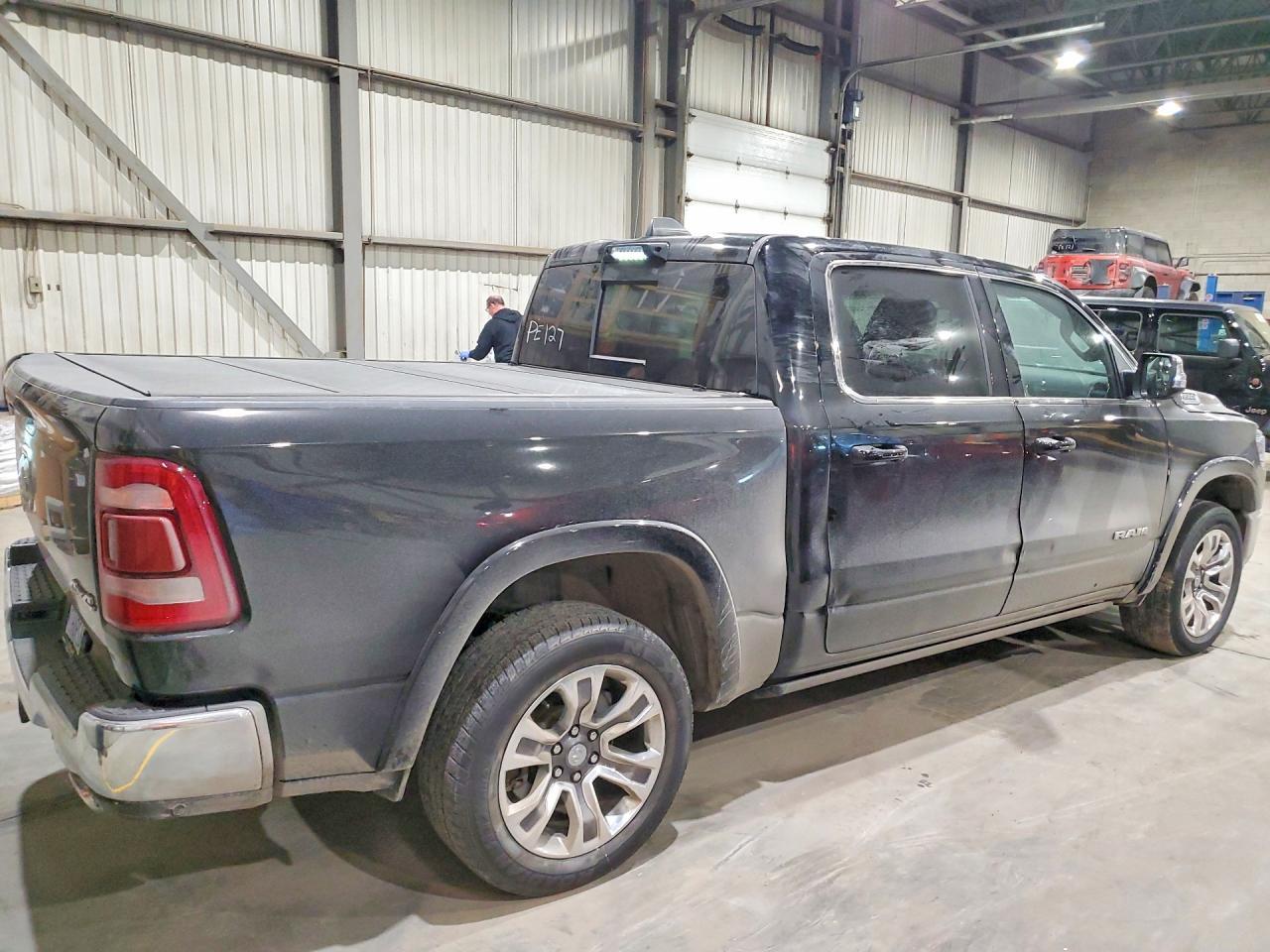2023 Ram Trucks 1500 - zdjęcie 3