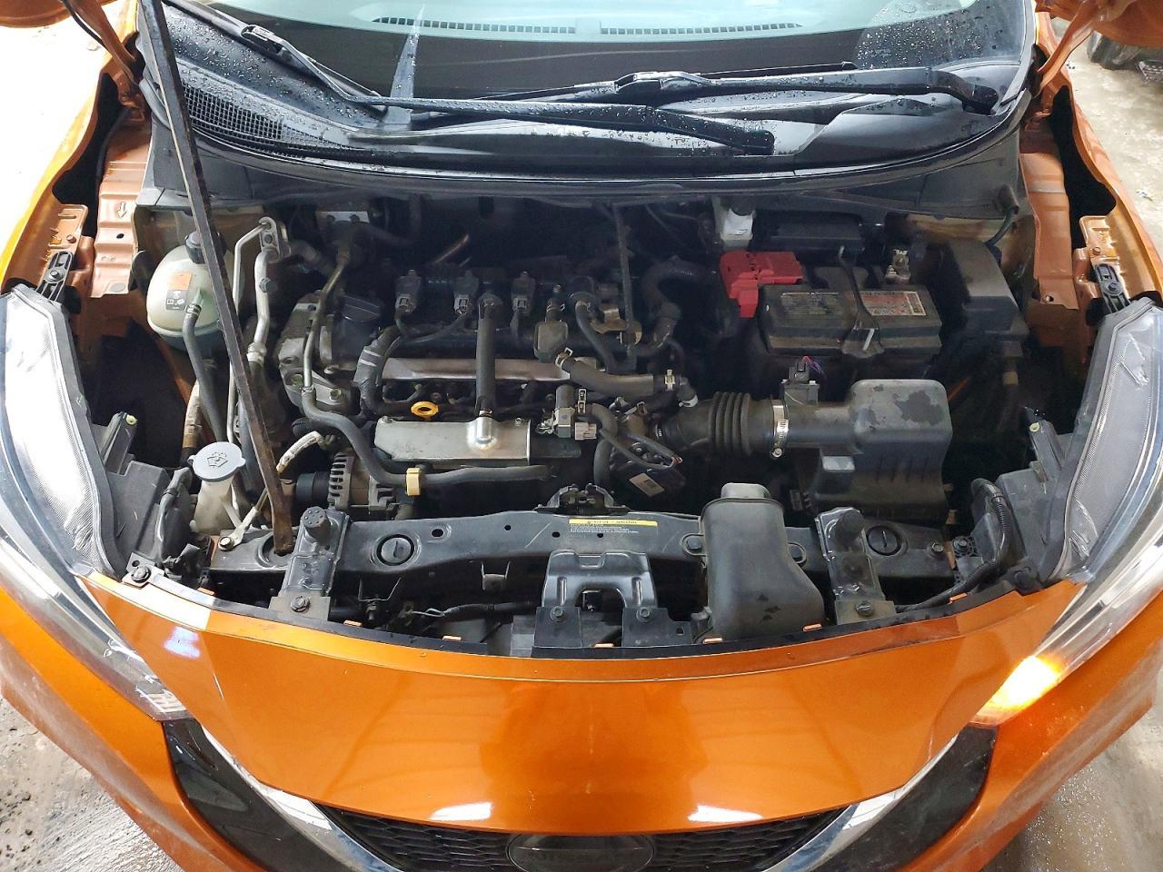 2021 Nissan Versa Sv - zdjęcie 11