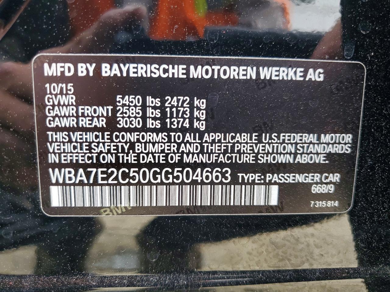 2016 BMW 740 I - zdjęcie 13