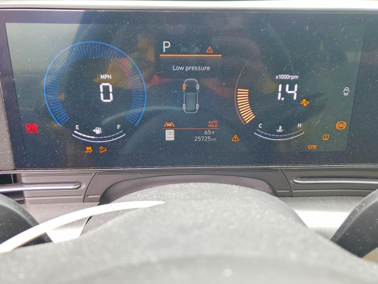 2024 Hyundai Kona Sel - zdjęcie 9