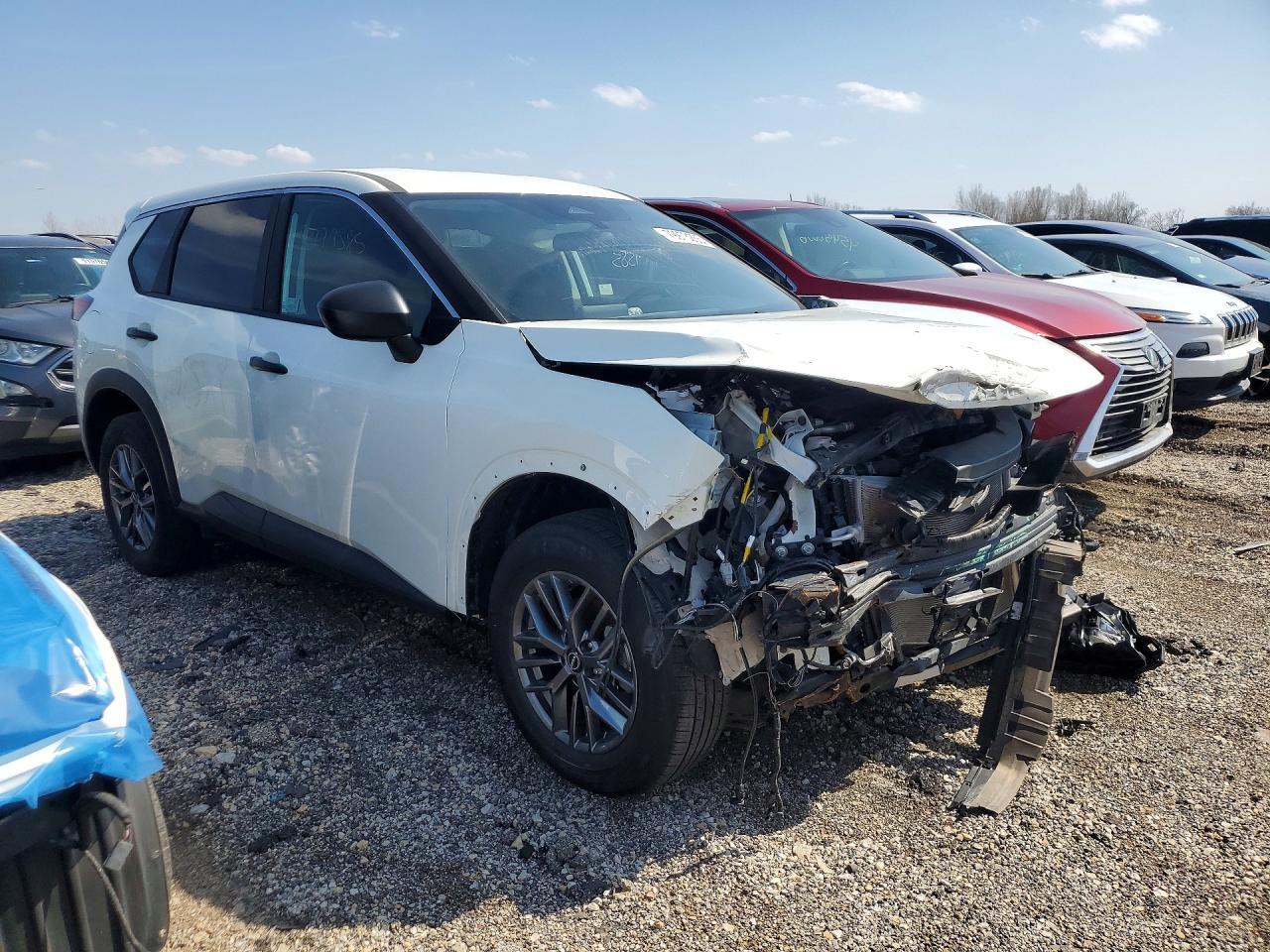 2024 Nissan Rogue S - zdjęcie 4