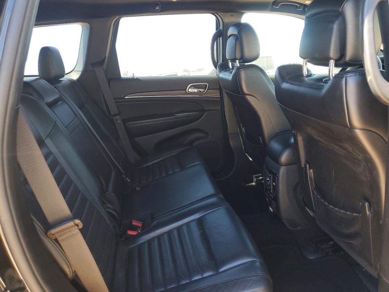 2020 Jeep Grand Cherokee Limited - zdjęcie 11