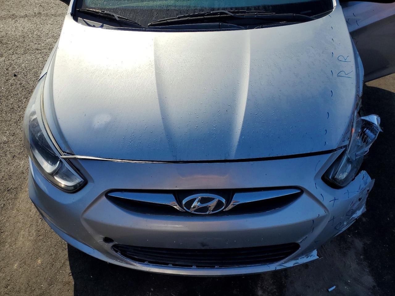 2014 Hyundai Accent Gls - zdjęcie 11