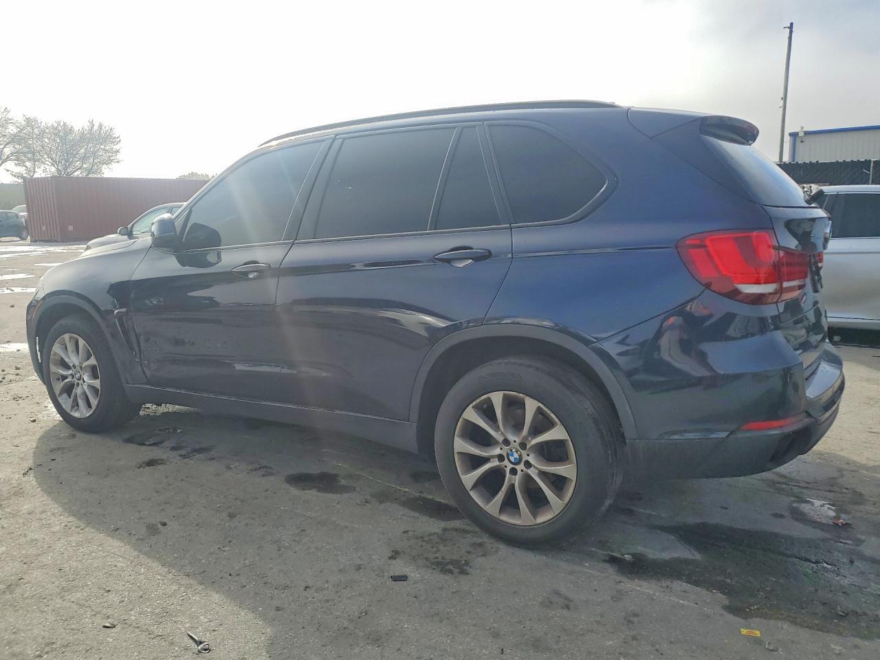 2016 BMW X5 xDrive35I - zdjęcie 2
