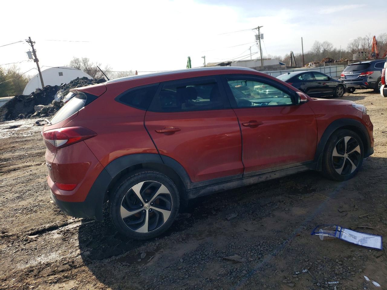 2016 Hyundai Tucson Sport - zdjęcie 3