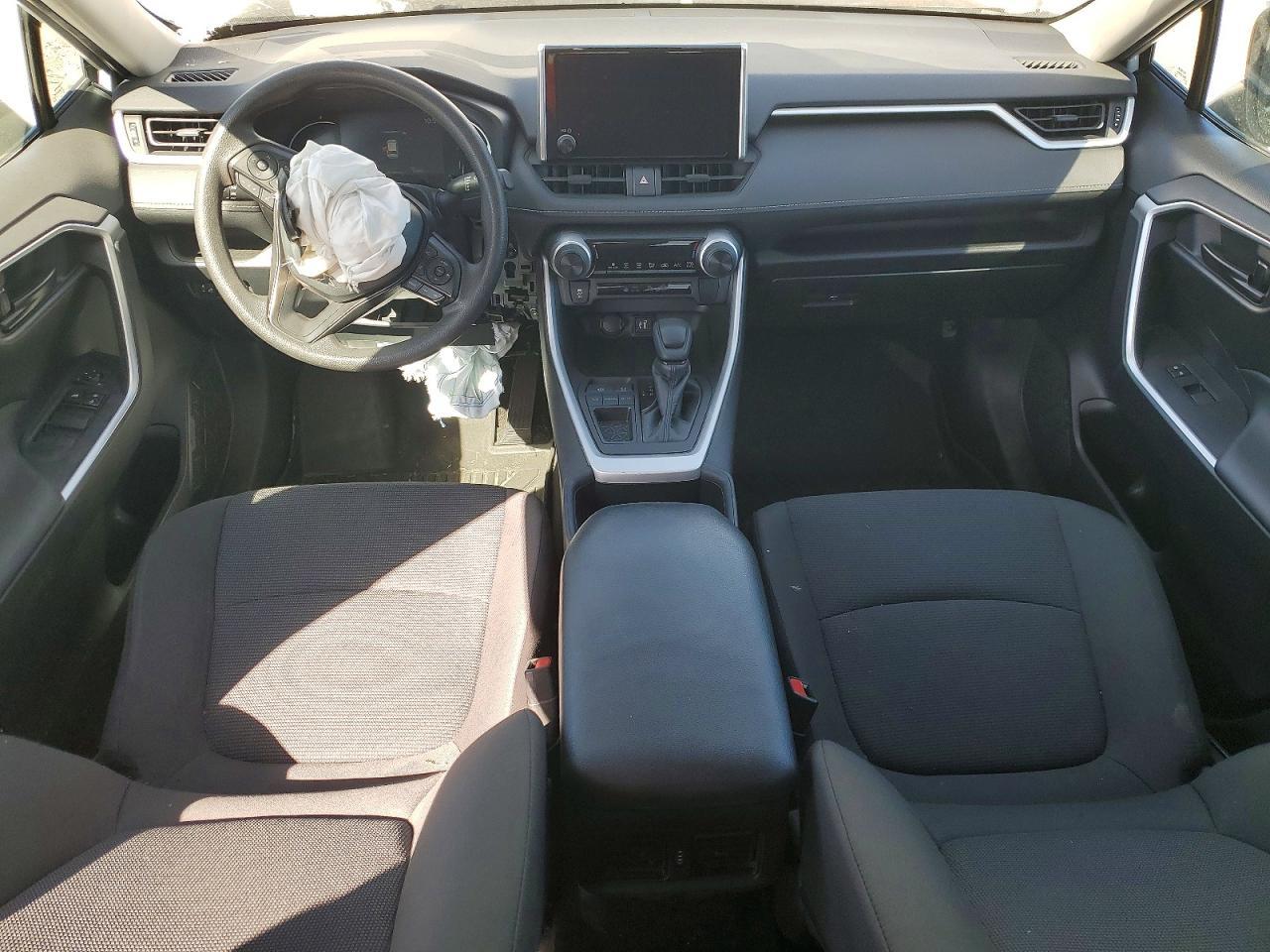 2023 Toyota Rav4 Le - zdjęcie 8