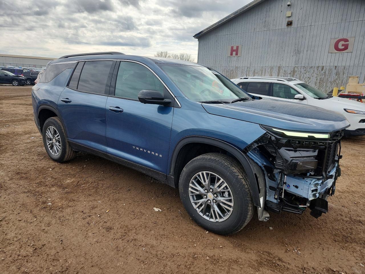 2026 Chevrolet Traverse Lt - zdjęcie 4