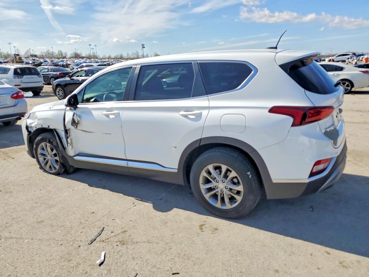 2019 Hyundai Santa Fe Se 2.4L - zdjęcie 2
