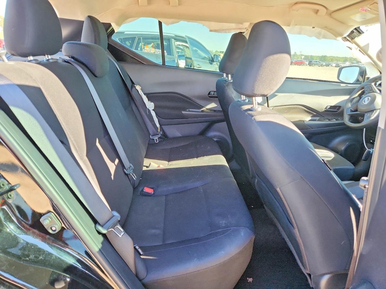 2024 Nissan Kicks S - zdjęcie 10