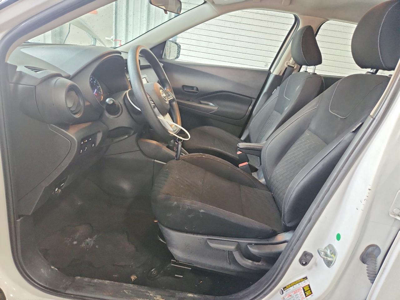 2022 Nissan Kicks S - zdjęcie 7