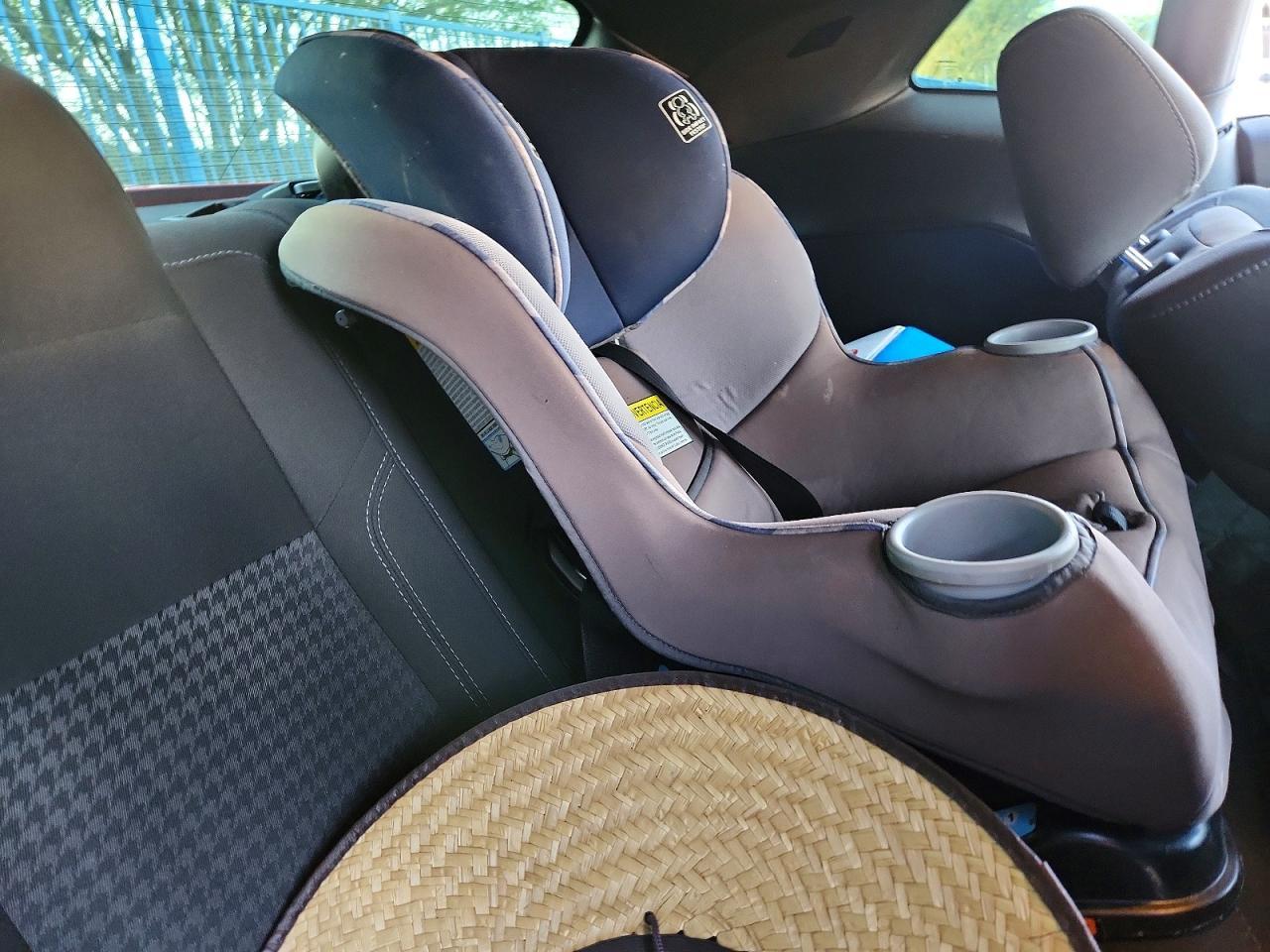 2016 Dodge Challenger Sxt - zdjęcie 11