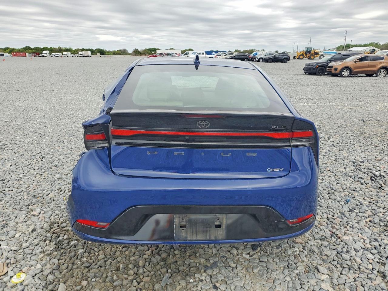 2023 Toyota Prius Xle - zdjęcie 6