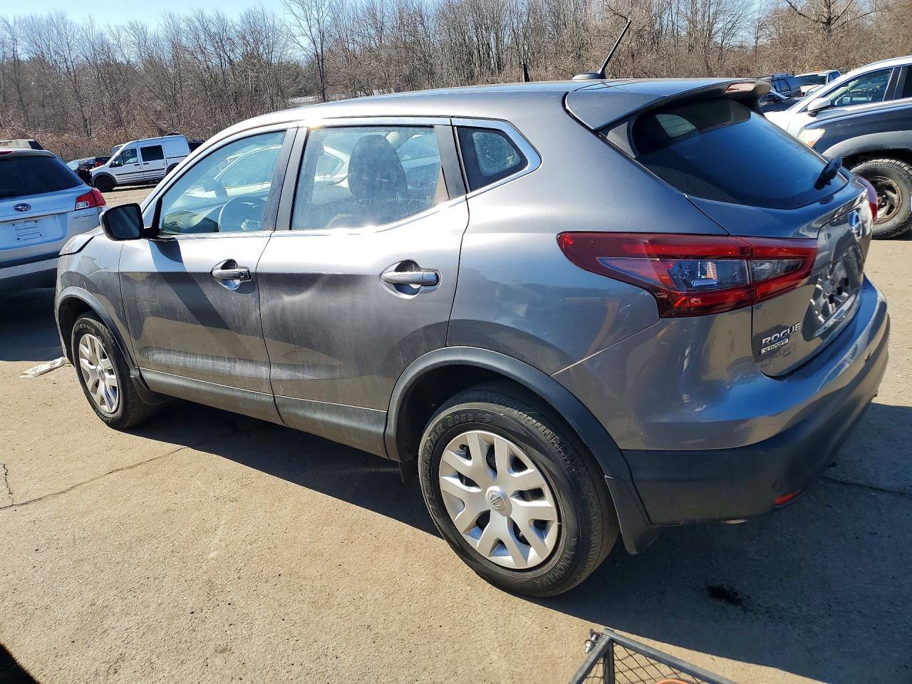 2020 Nissan Rogue Sport S - zdjęcie 2