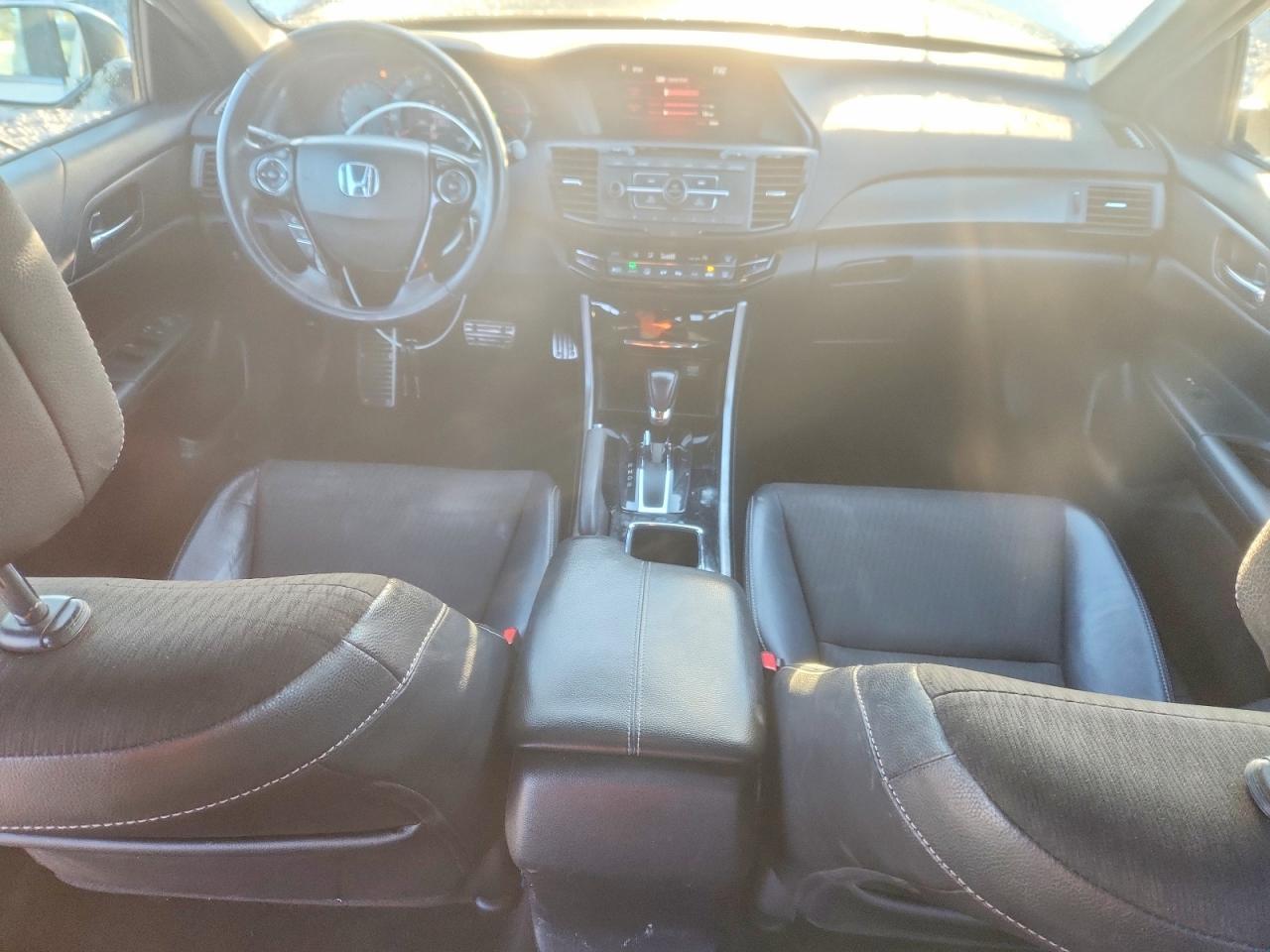 2016 Honda Accord Sport - zdjęcie 8