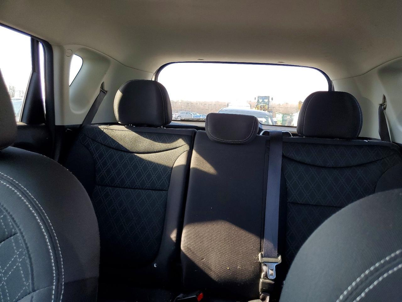 2016 Kia Soul Base - zdjęcie 10