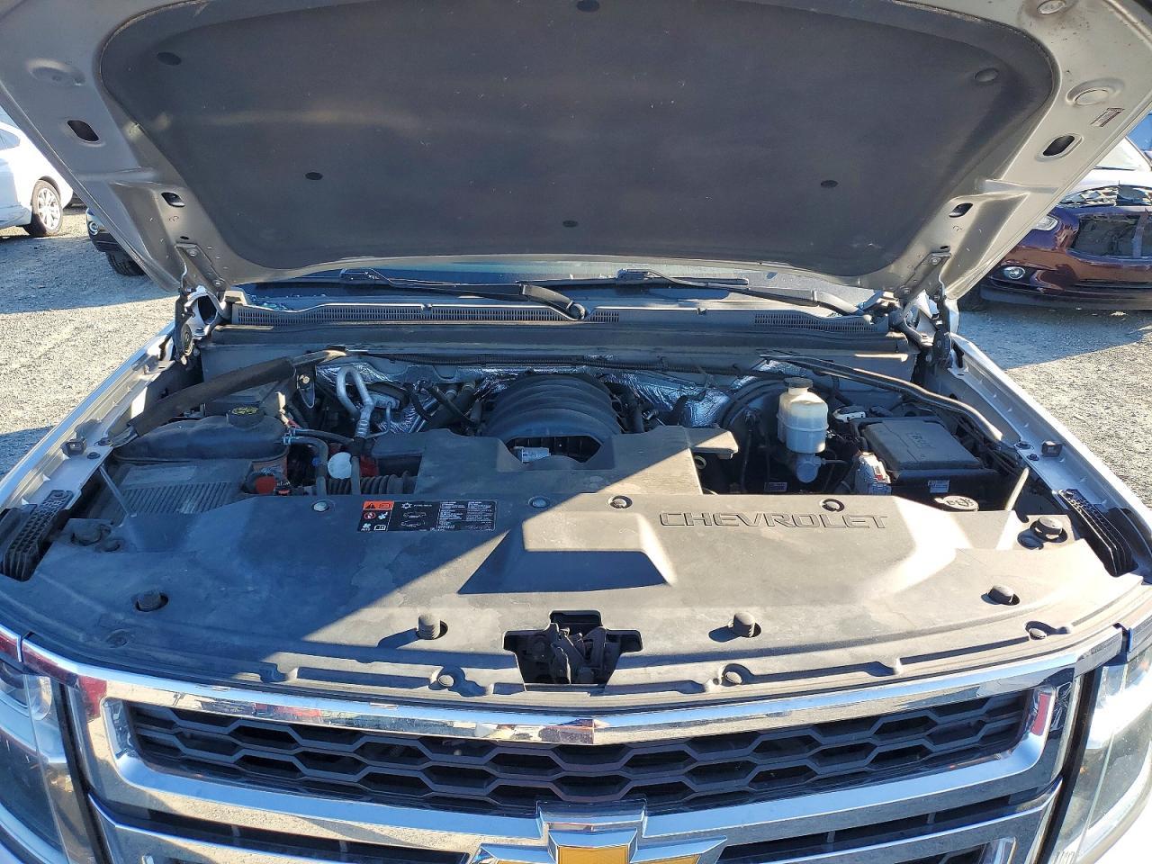 2015 Chevrolet Tahoe C1500 Ls - zdjęcie 12