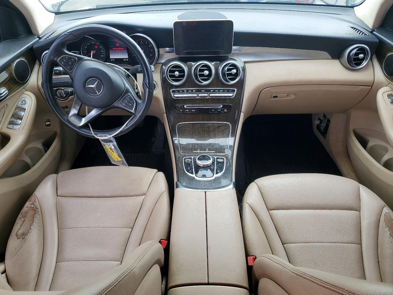 2019 Mercedes-Benz Glc 300 - zdjęcie 8