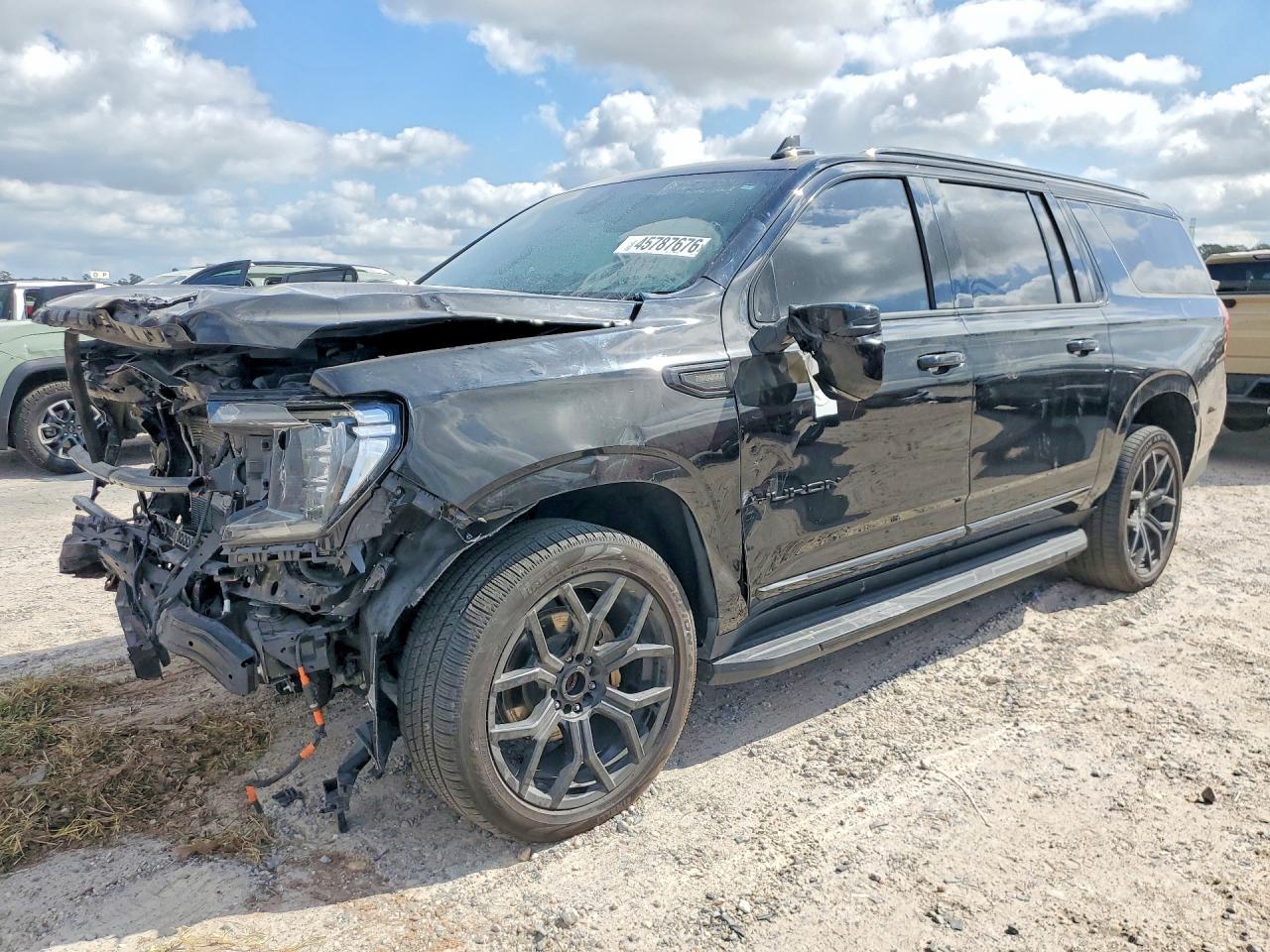 2022 GMC Yukon Xl C1500 Slt - zdjęcie główne