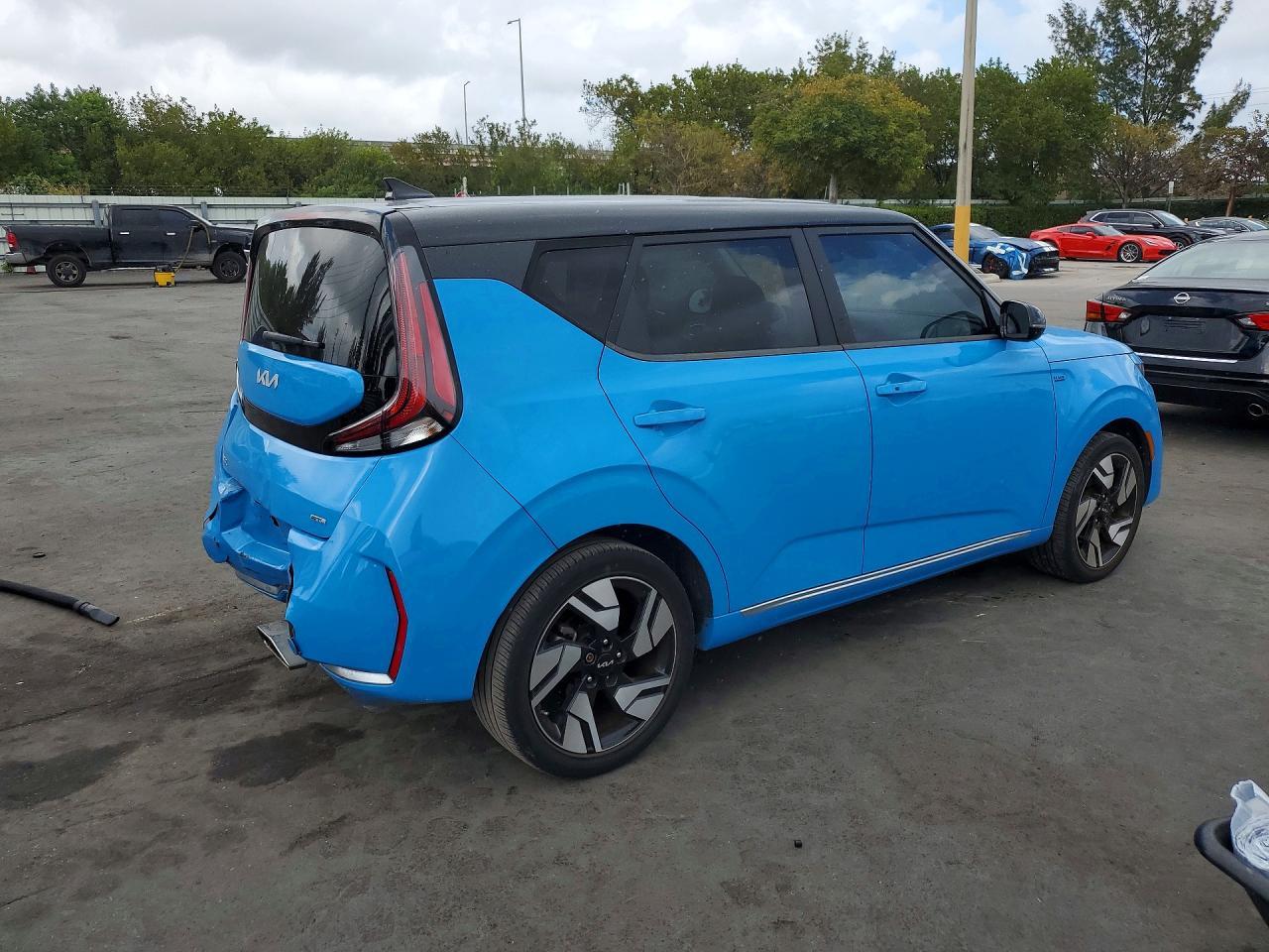 2023 Kia Soul Gt-Line - zdjęcie 3