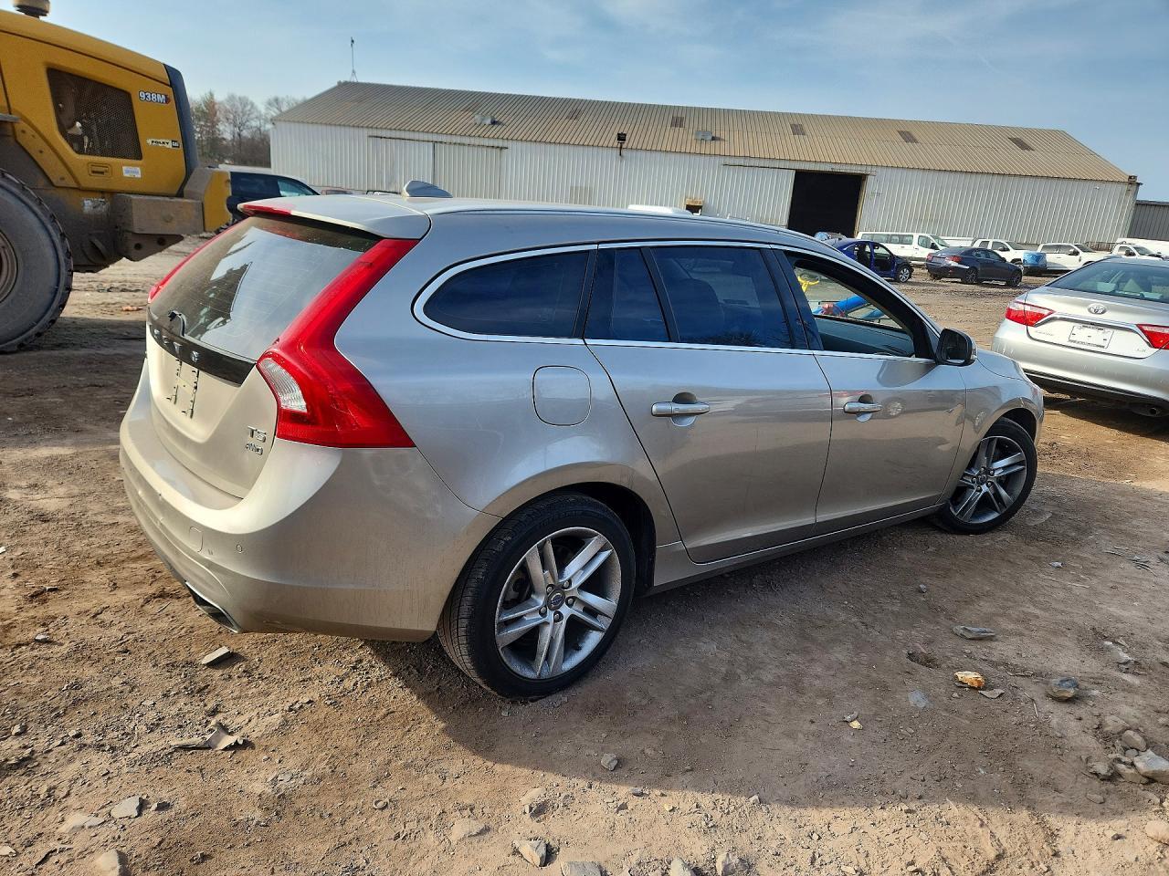 2015 Volvo V60 Premier - zdjęcie 3