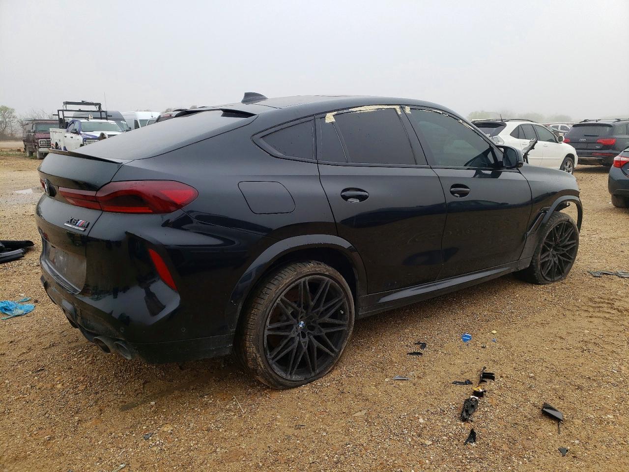 2021 BMW X6 M - zdjęcie 3