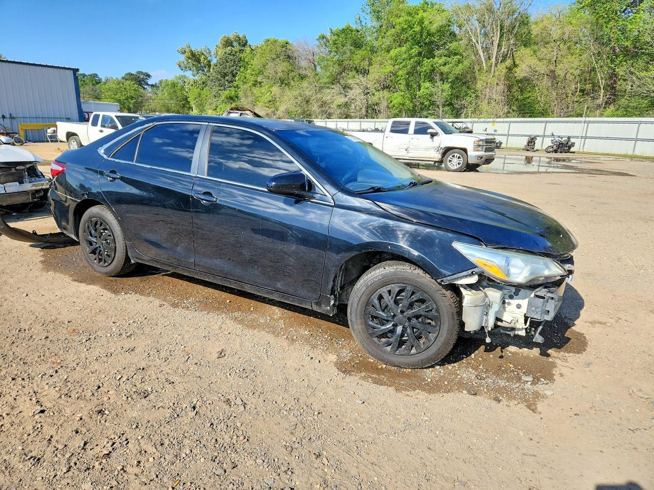 2016 Toyota Camry Le - zdjęcie 4
