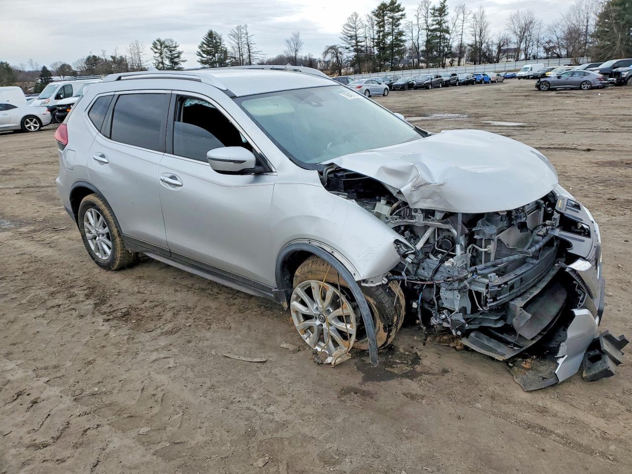 2019 Nissan Rogue Sv - zdjęcie 4