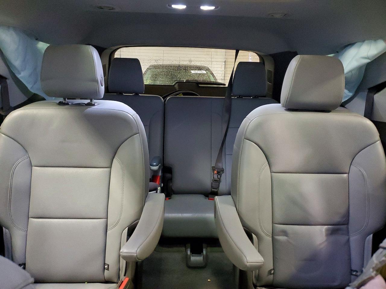 2018 Chevrolet Traverse Premier - zdjęcie 10