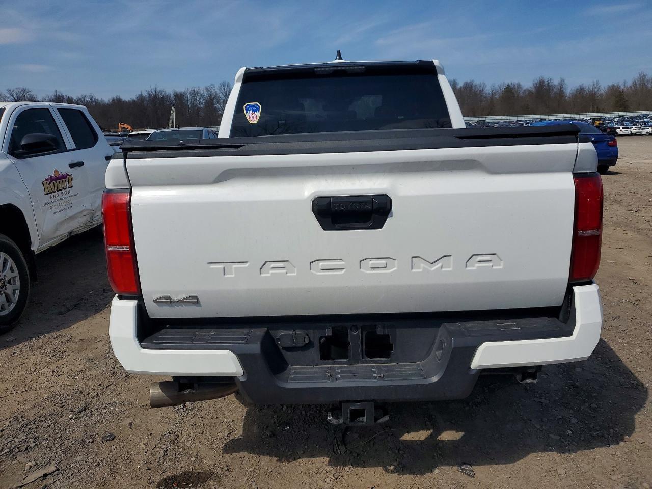 2025 Toyota Tacoma Sr5 - zdjęcie 6