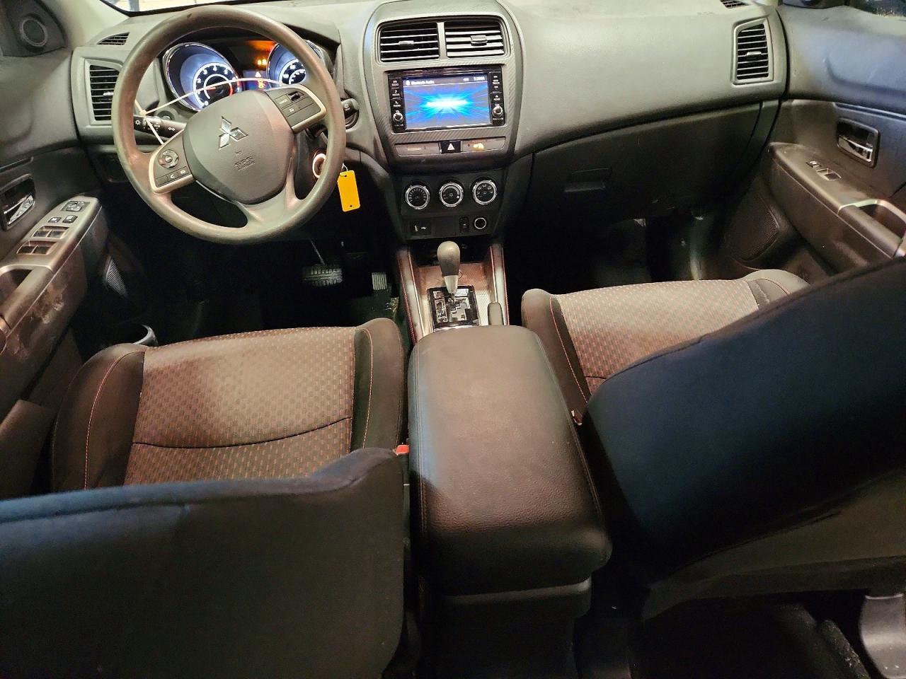 2019 Mitsubishi Outlander Sport Es - zdjęcie 8