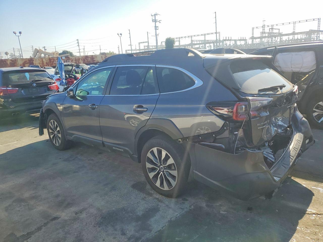 2024 Subaru Outback Limited - zdjęcie 2