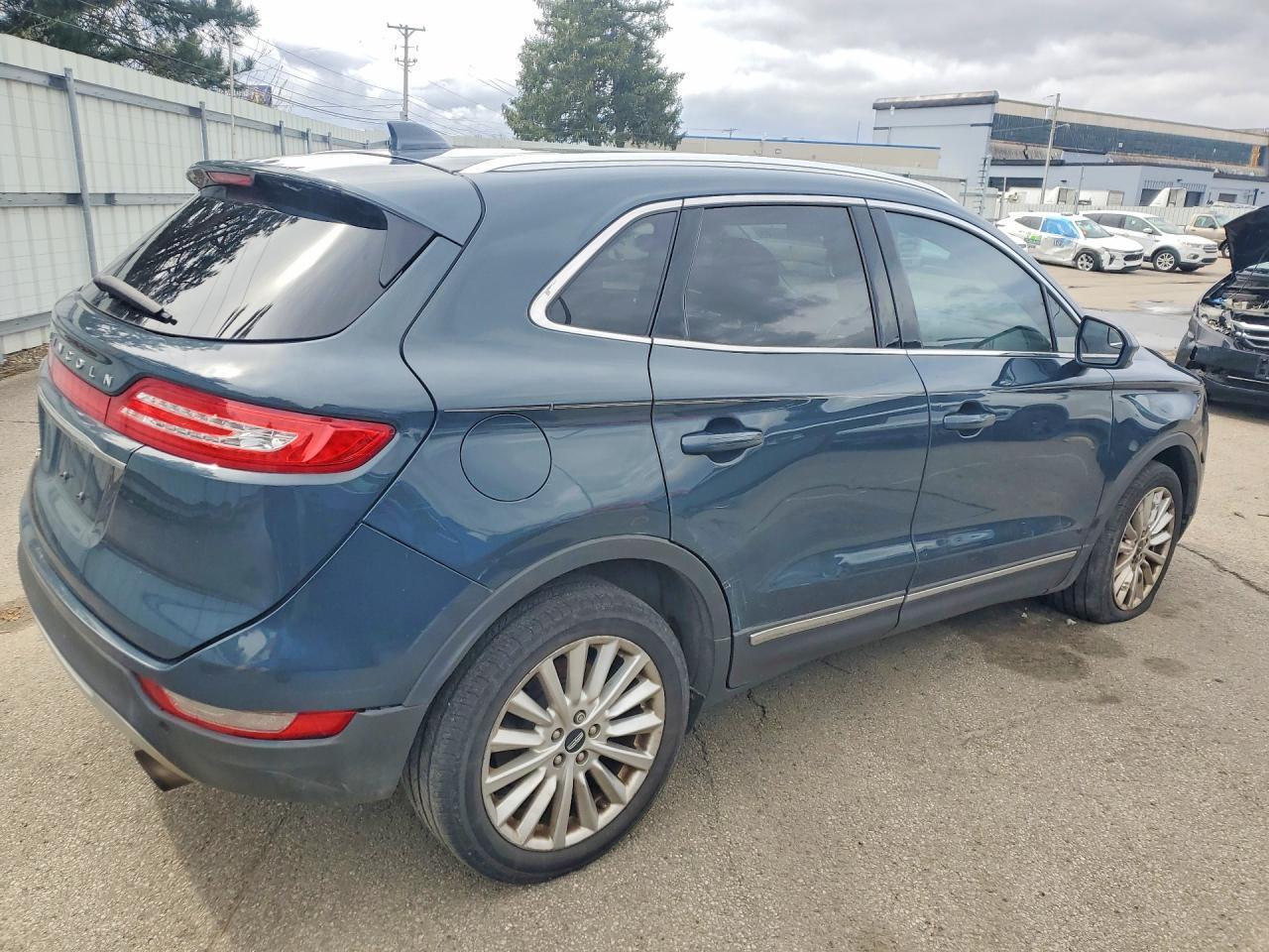 2019 Lincoln Townhouse Mkc - zdjęcie 3