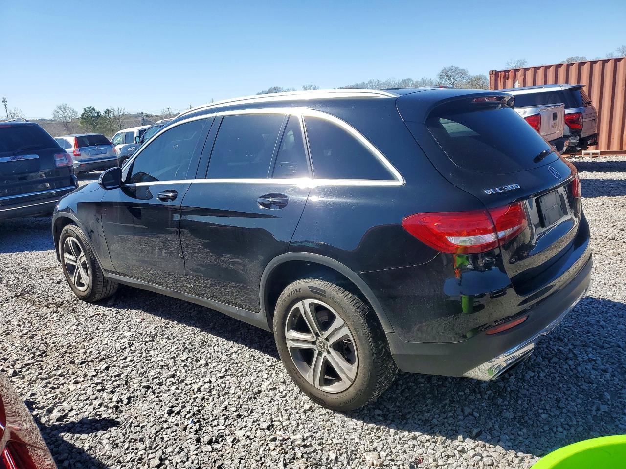 2019 Mercedes-Benz Glc 300 - zdjęcie 2