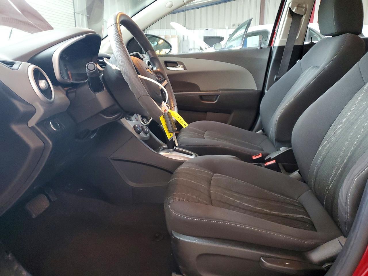 2017 Chevrolet Sonic Lt - zdjęcie 7