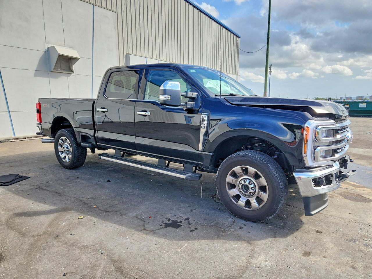 2026 Ford F250 Super Duty - zdjęcie 4