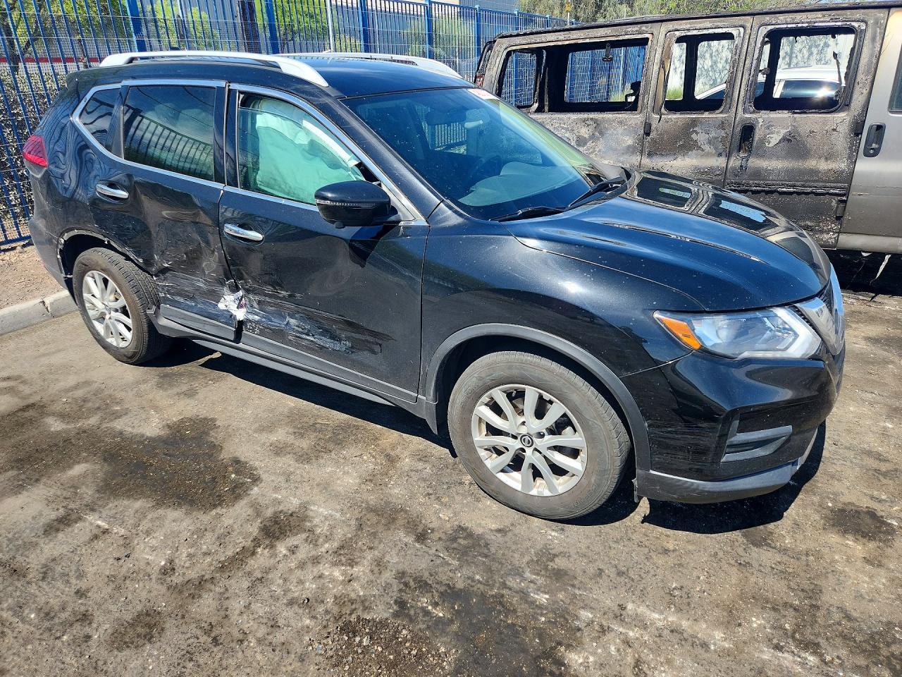 2017 Nissan Rogue Sv - zdjęcie 4