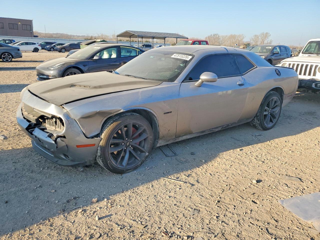 2017 Dodge Challenger R - zdjęcie główne